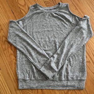 Abercrombie & Fitch gray soft cold shoulder top, size S